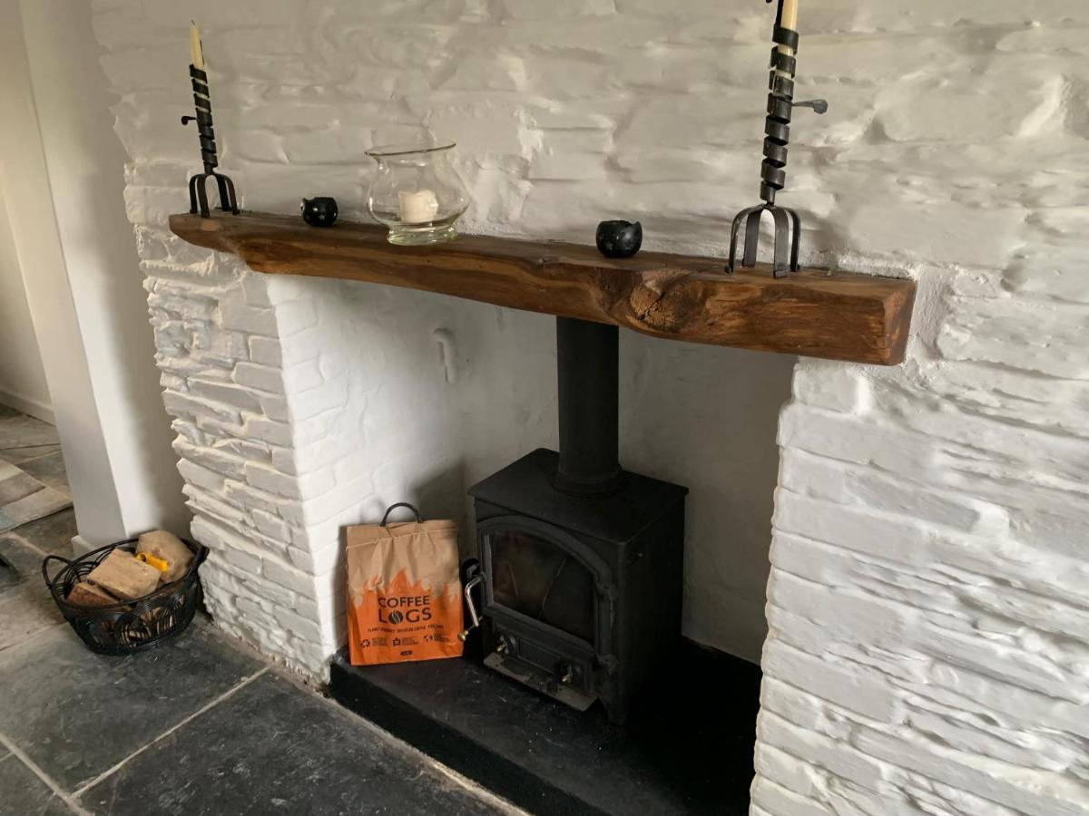 Character Dartmoor Cottage Yelverton Exteriör bild